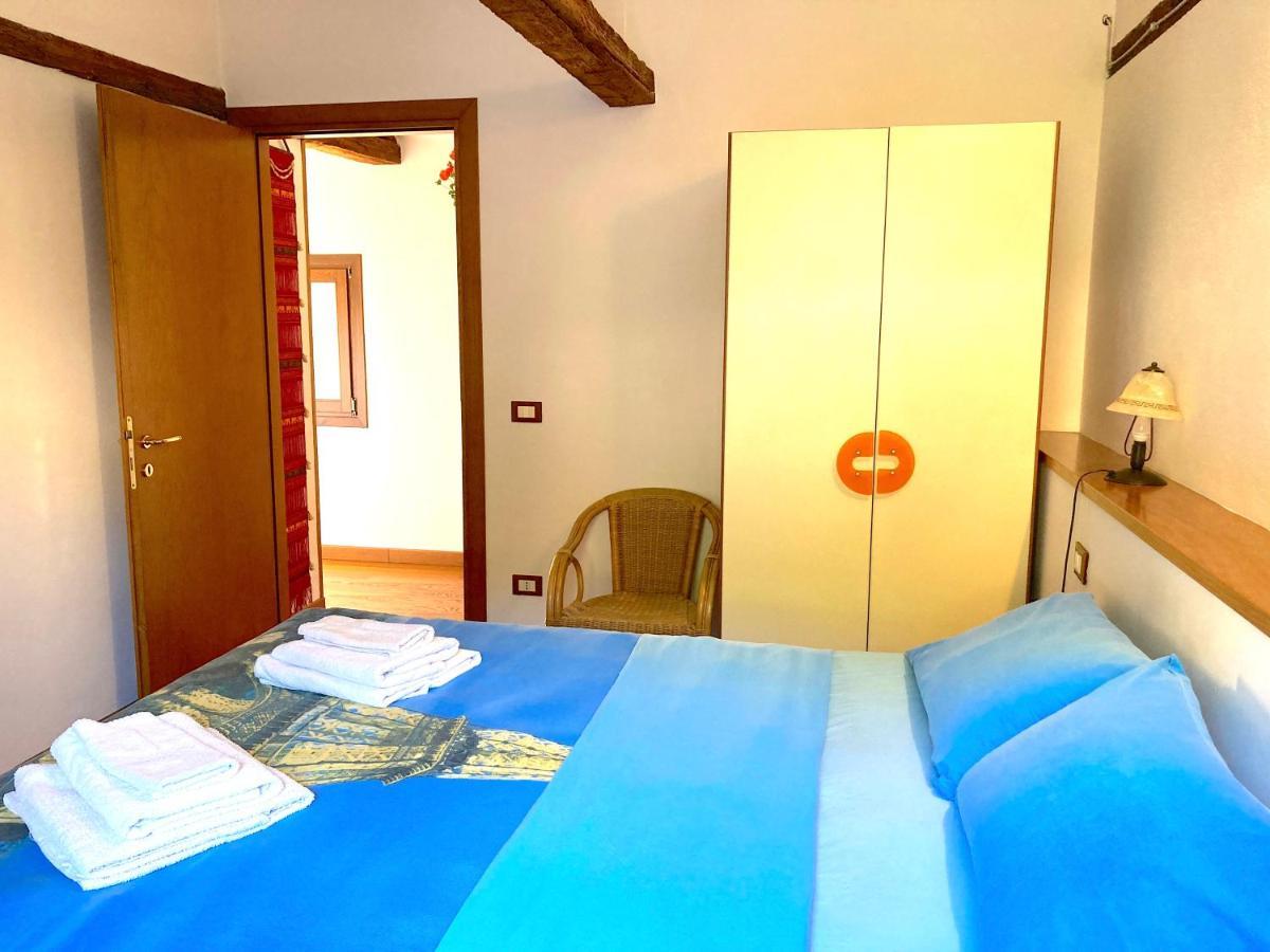 Bob And Jenny'S B&B Vicenza Bagian luar foto